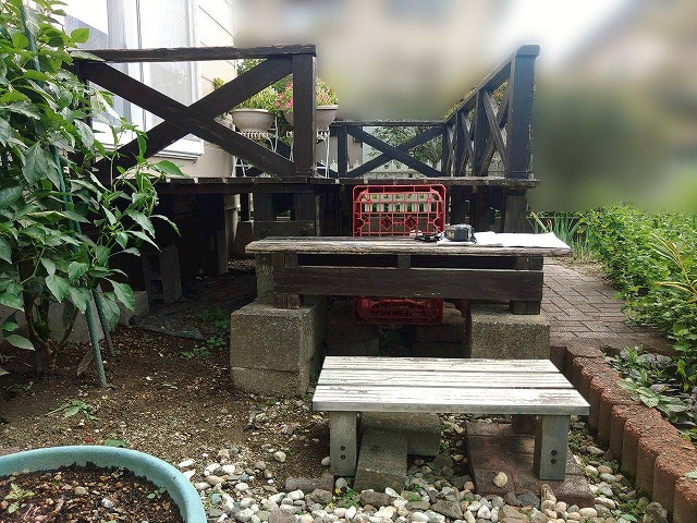 施工前のウッドデッキ階段